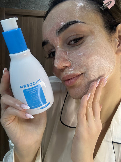 Gel nettoyant à base de propolis